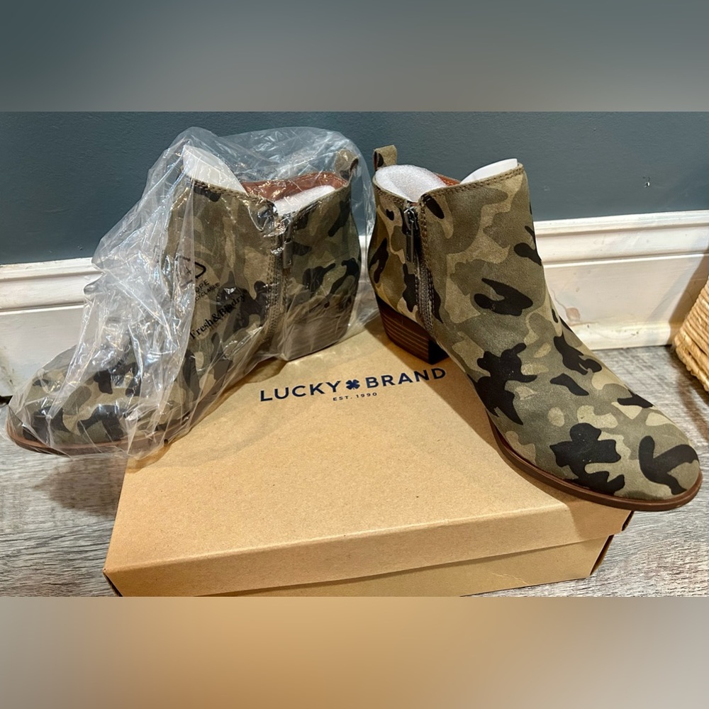 Lucky Brand Suede Camo Booties